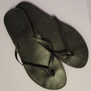 Reef Black Flip-flops Size 8M
